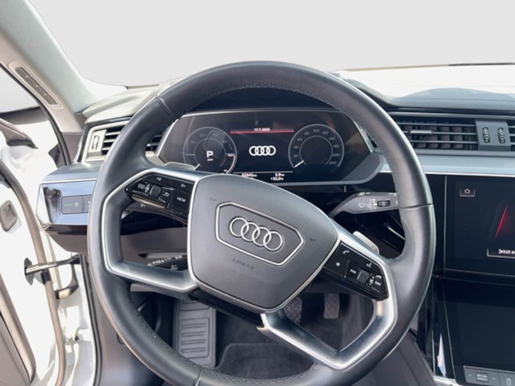 Audi Q8 e-tron