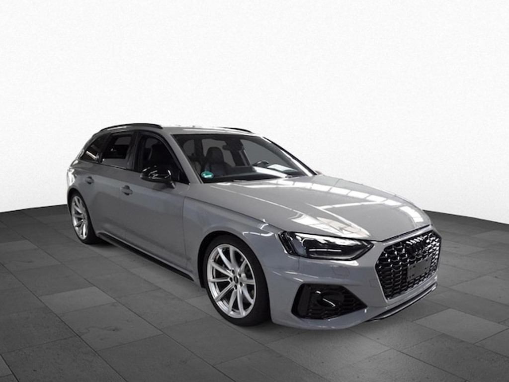 Audi RS4