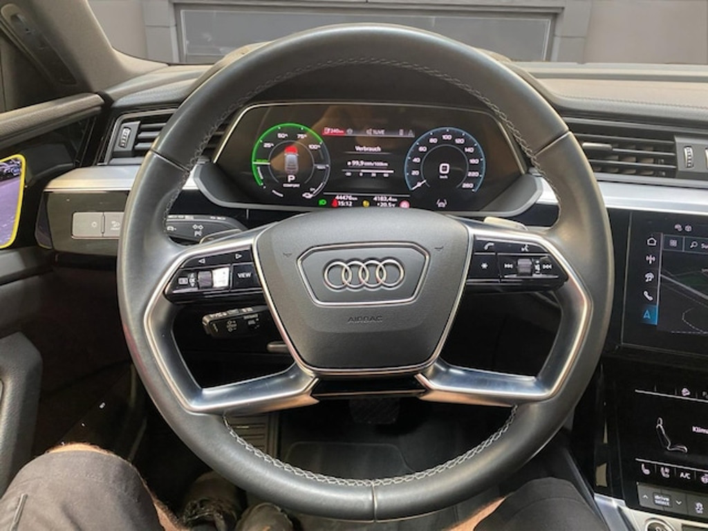 Audi Q8 e-tron