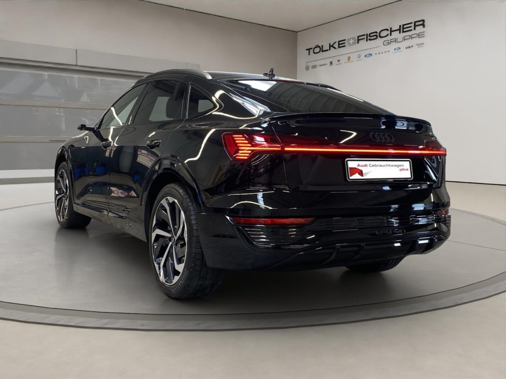 Audi Q8 e-tron