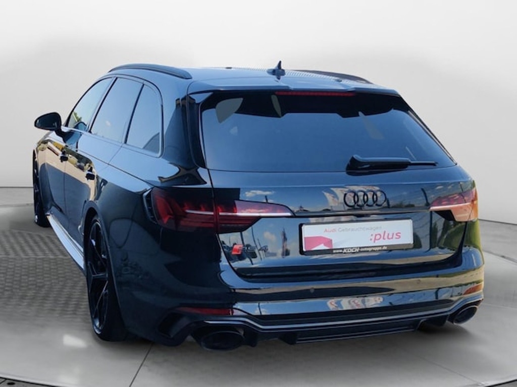 Audi RS4