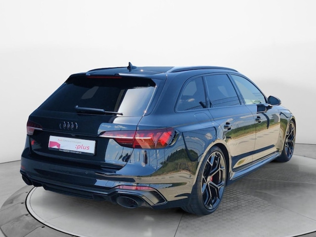 Audi RS4