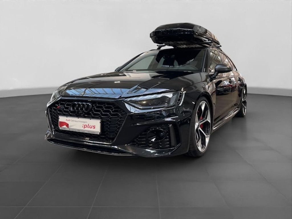 Audi RS4