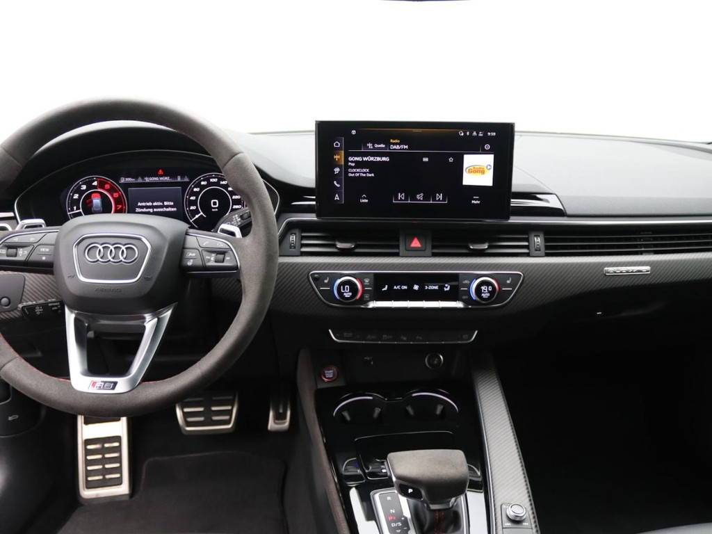Audi RS4