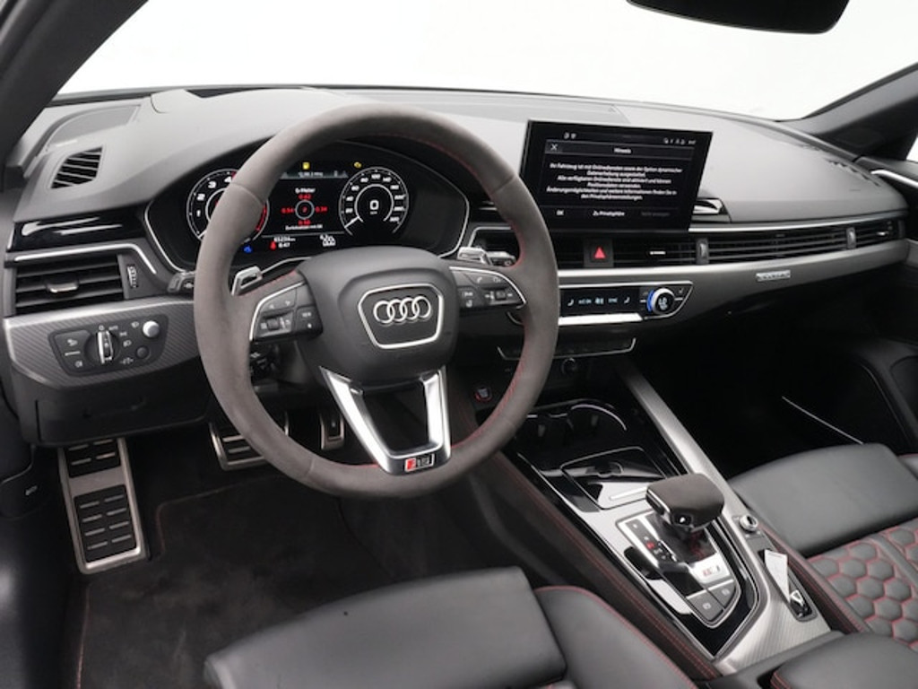 Audi RS4