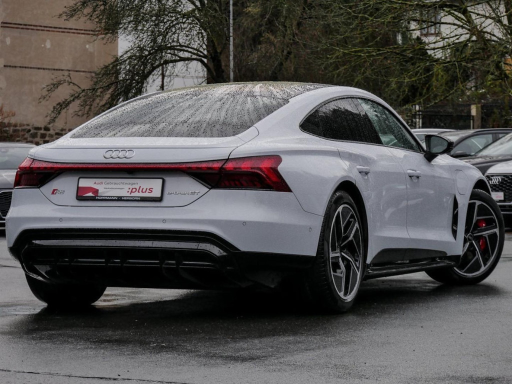 Audi RS e-tron GT
