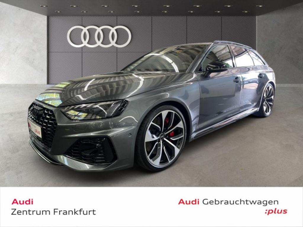Audi RS4 Avant Quattro