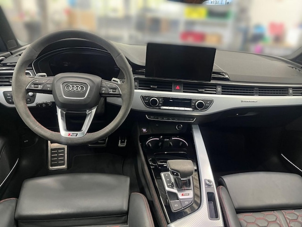 Audi RS4