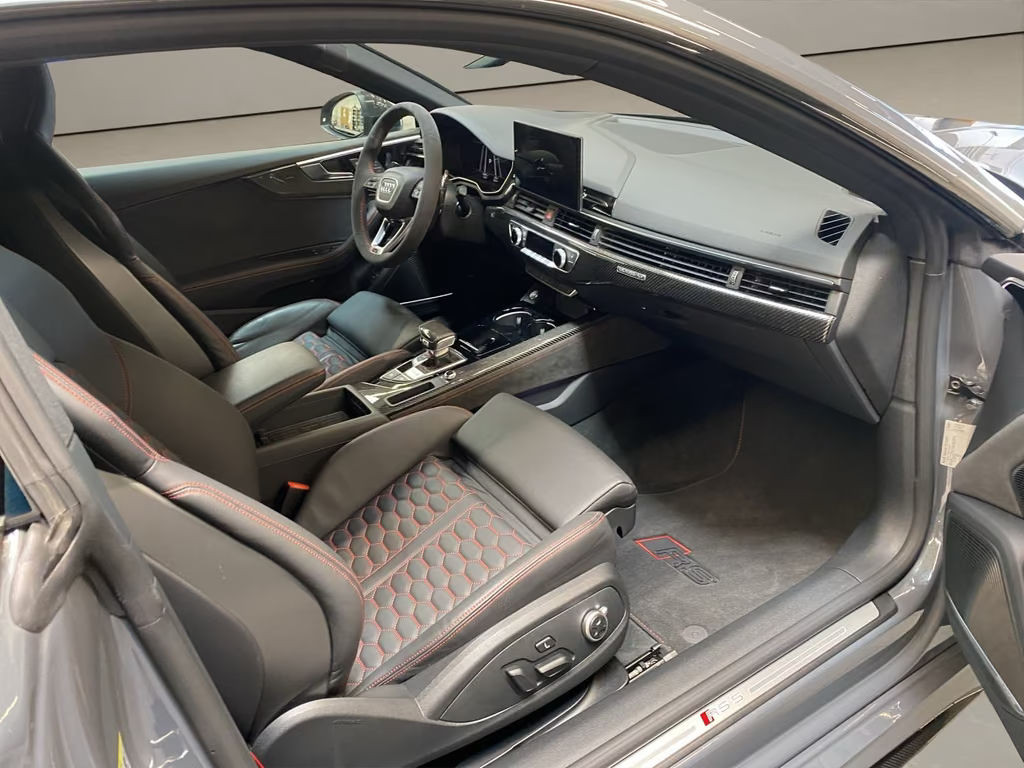 Audi RS5