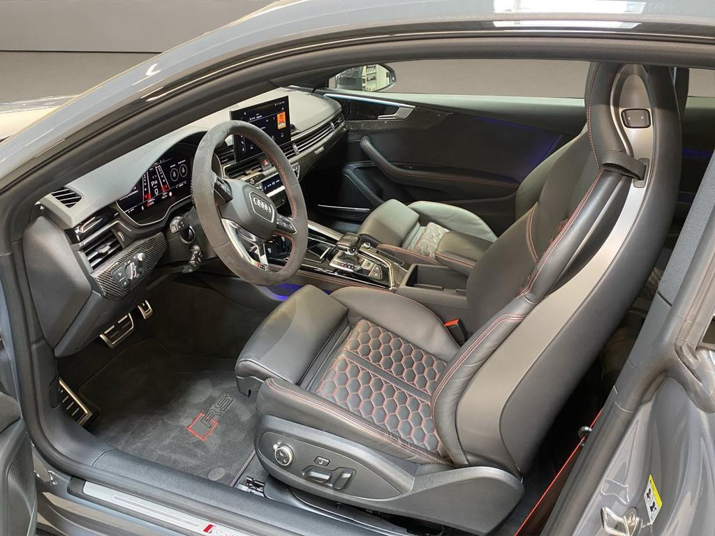 Audi RS5
