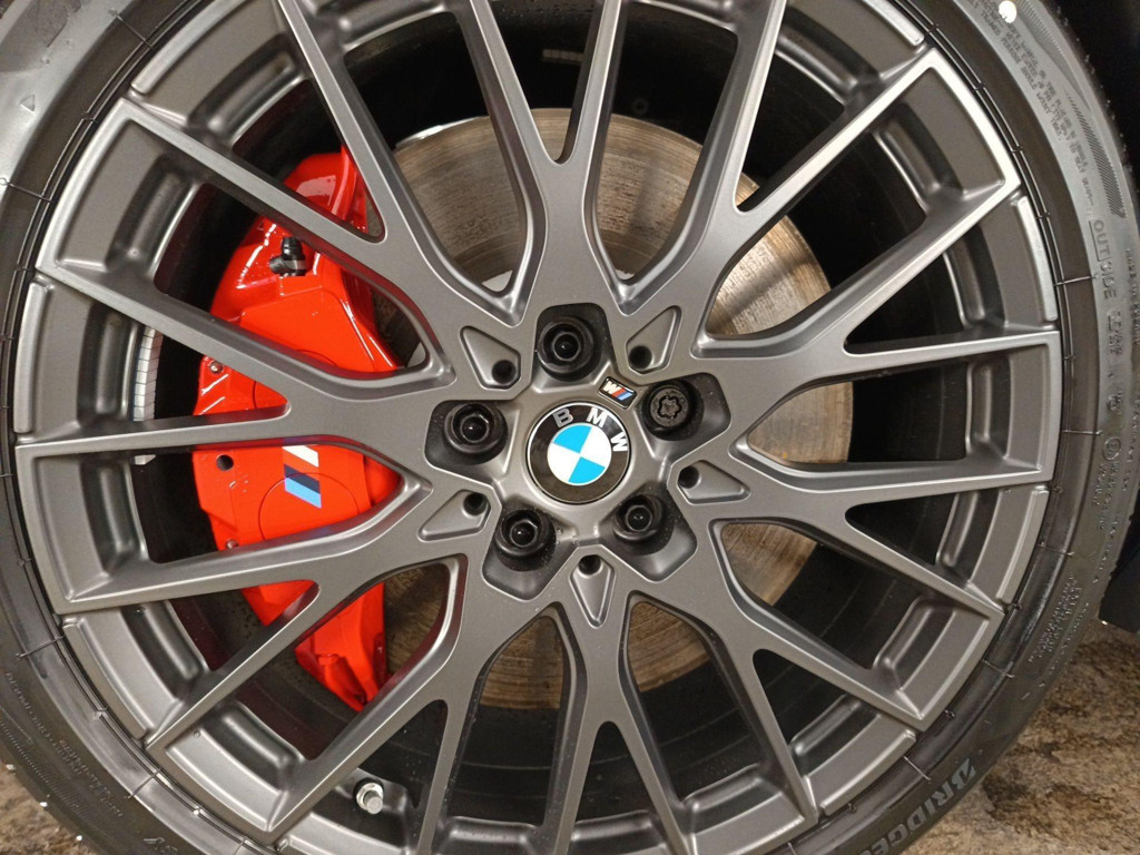 BMW M235