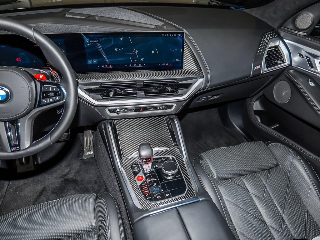 BMW XM