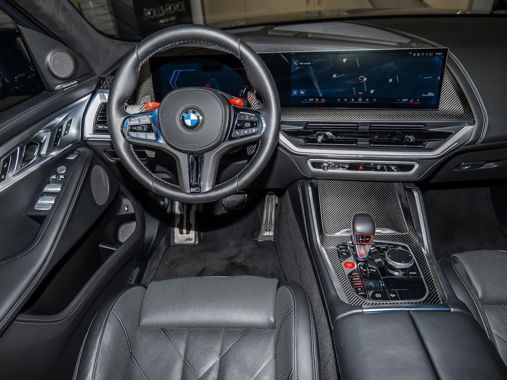BMW XM