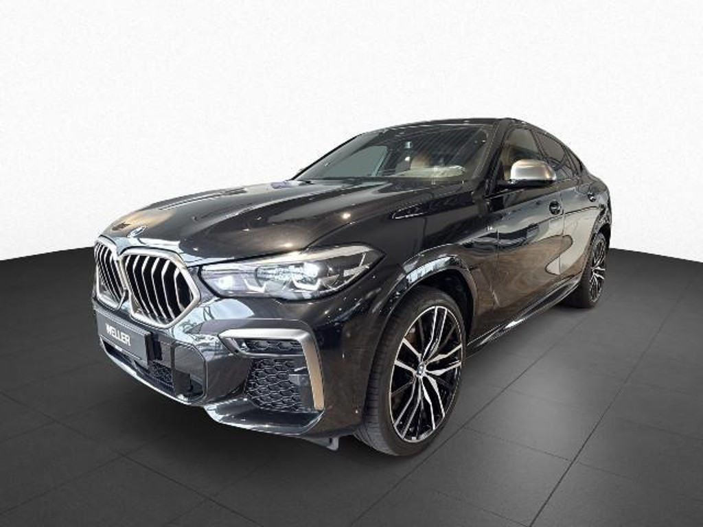 BMW X6 M50i
