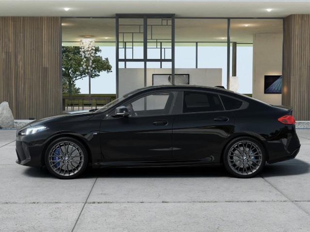 BMW M235