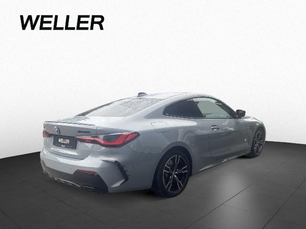 BMW M440
