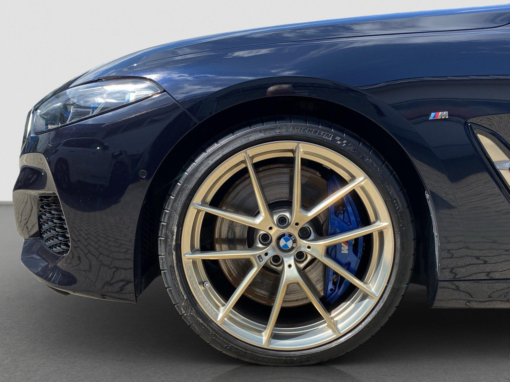 BMW M850