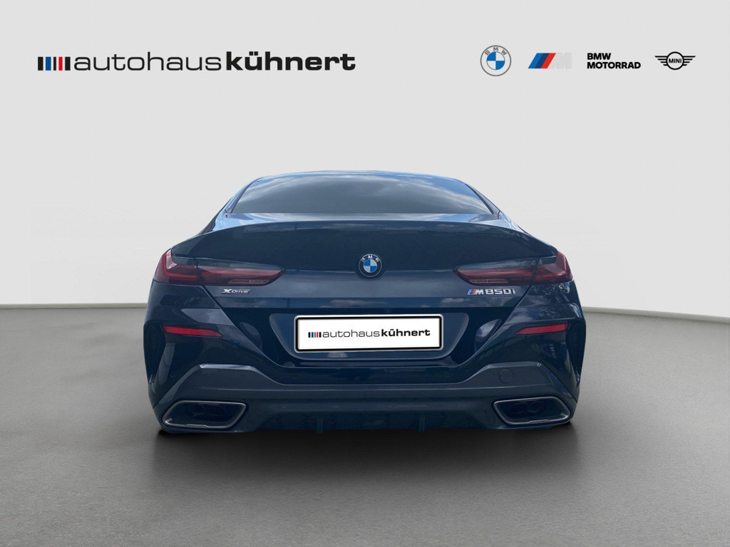 BMW M850