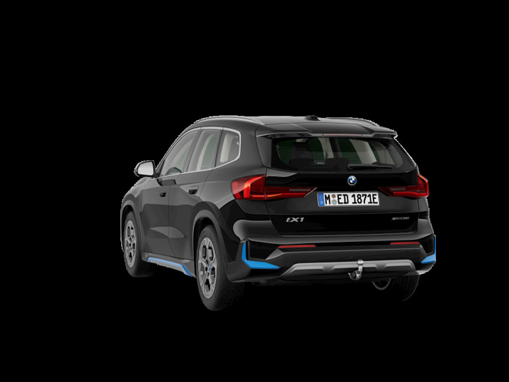 BMW iX1