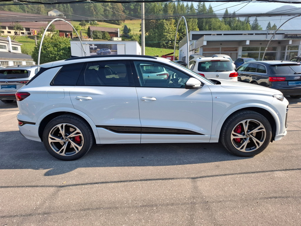 Audi Q6 e-tron