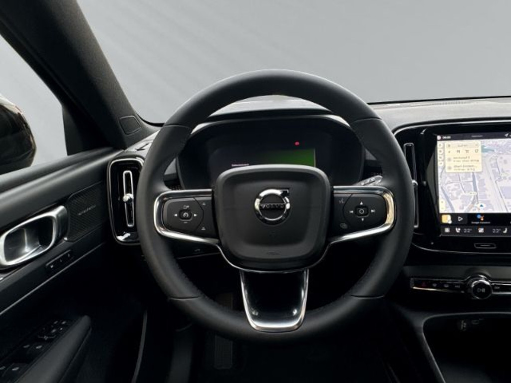 Volvo EX40
