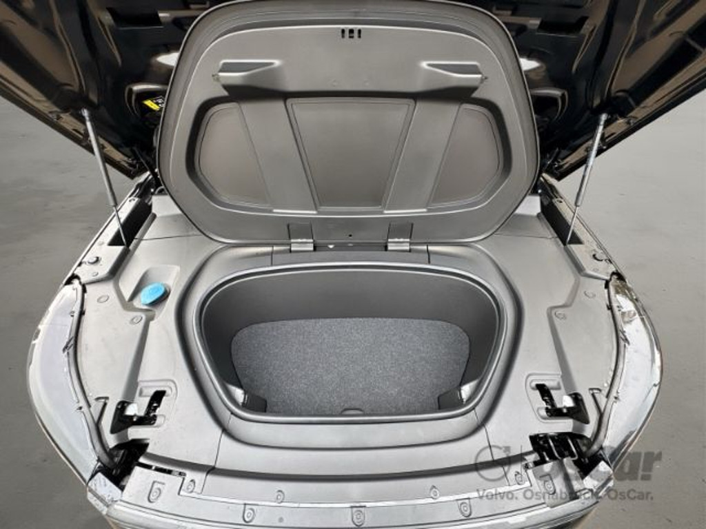 Volvo EX40