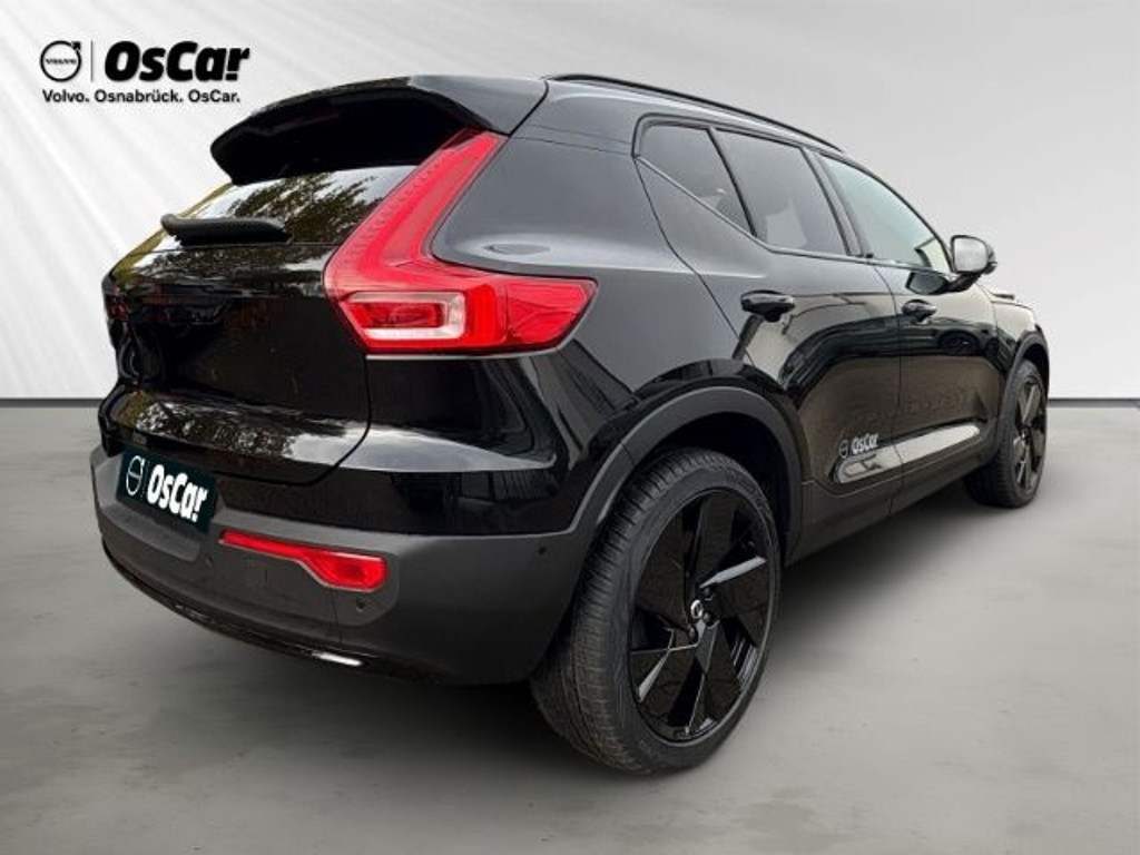 Volvo EX40