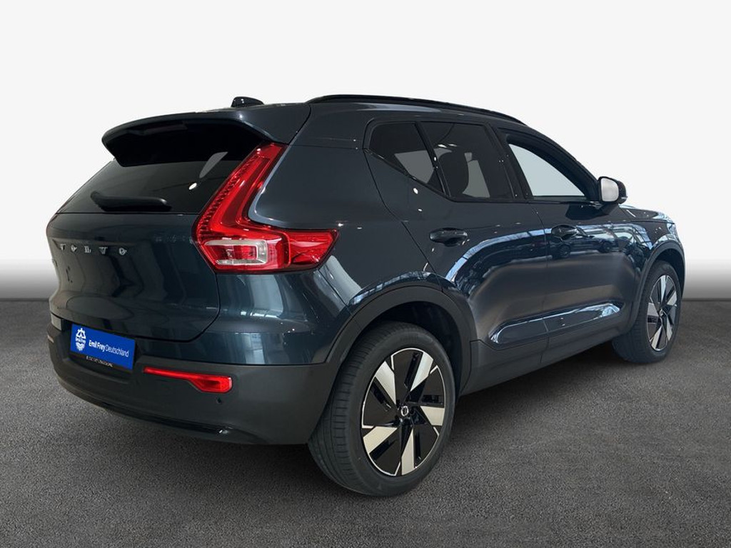 Volvo EX40