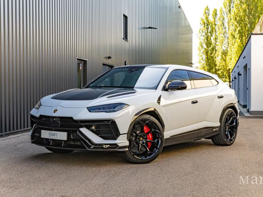 Lamborghini Urus Performante
