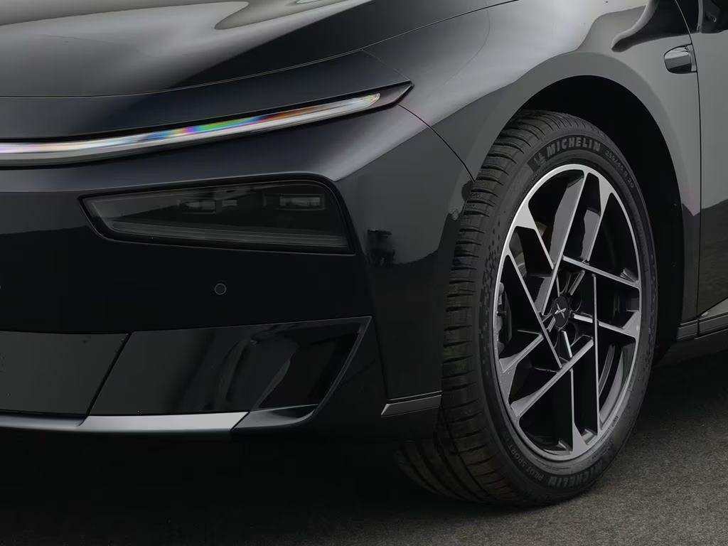 Xpeng P7