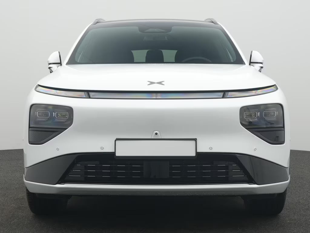 Xpeng G9