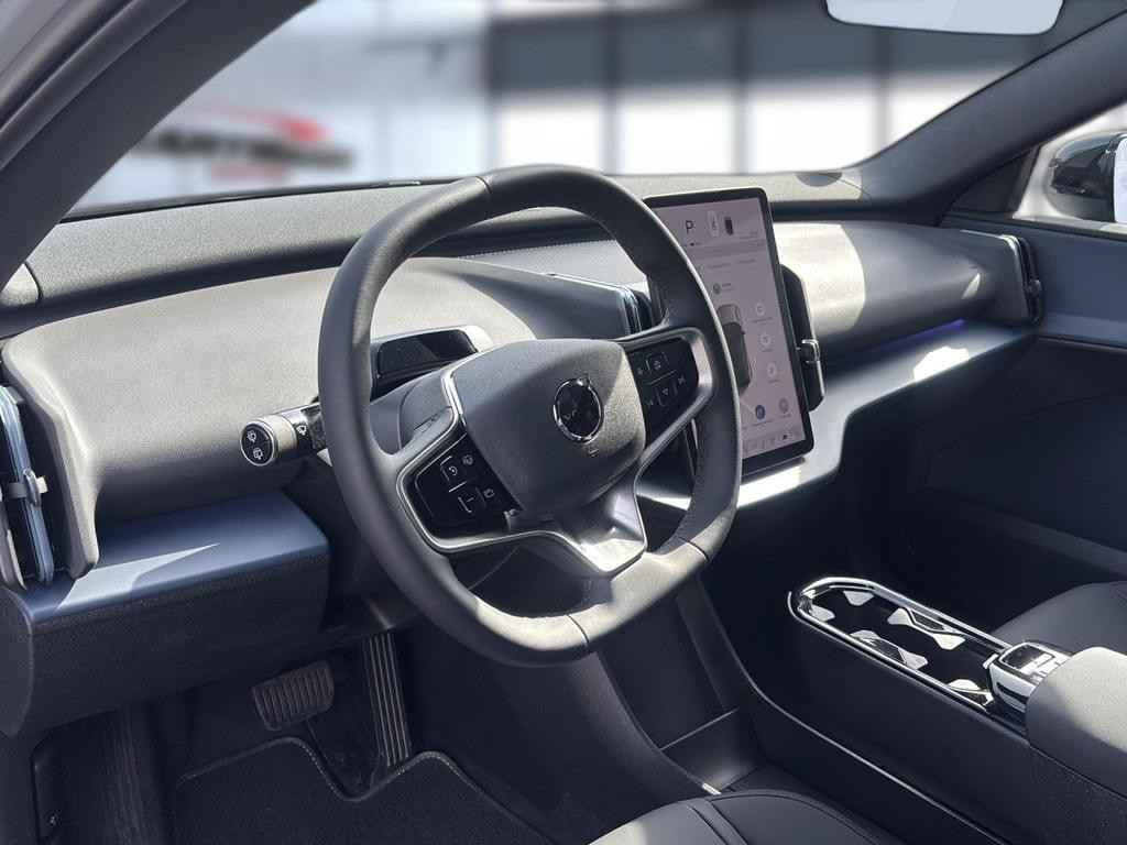 Volvo EX30
