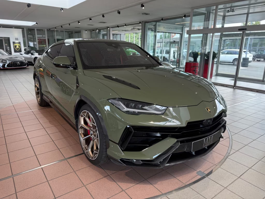 Lamborghini Urus Performante