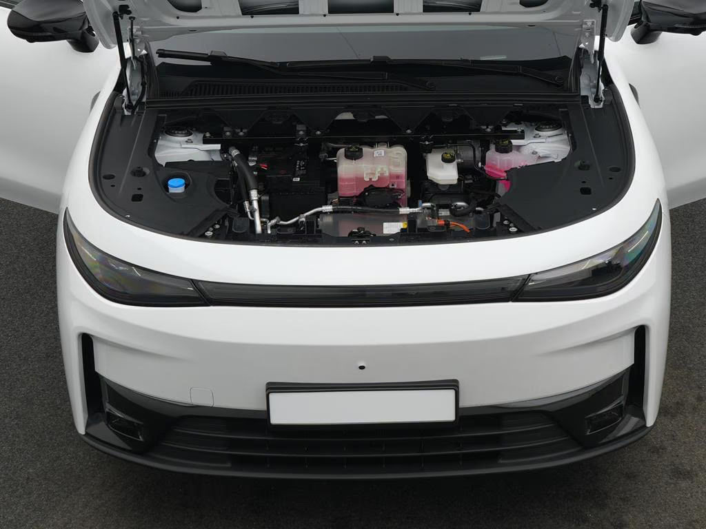 Leapmotor C10