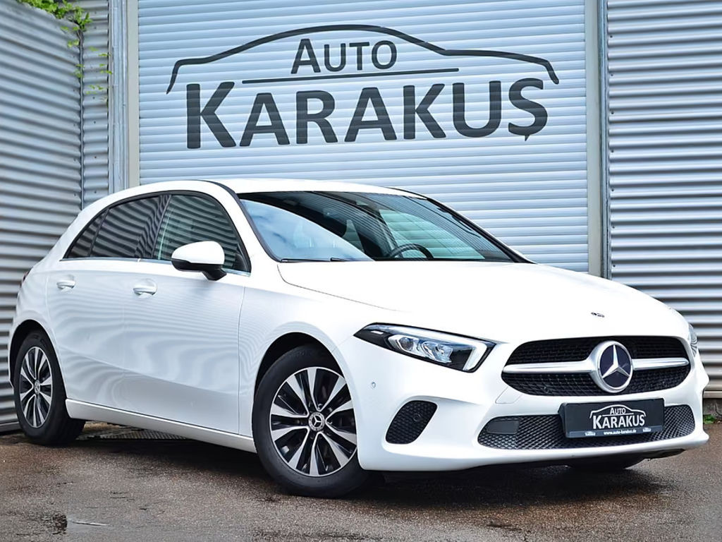 Mercedes-Benz A-Klasse A 180 "NAVI/LEDER/MBUX/R.KAM"