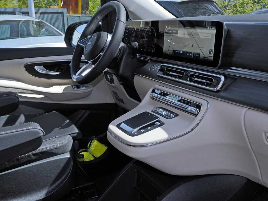 Mercedes-Benz Marco Polo