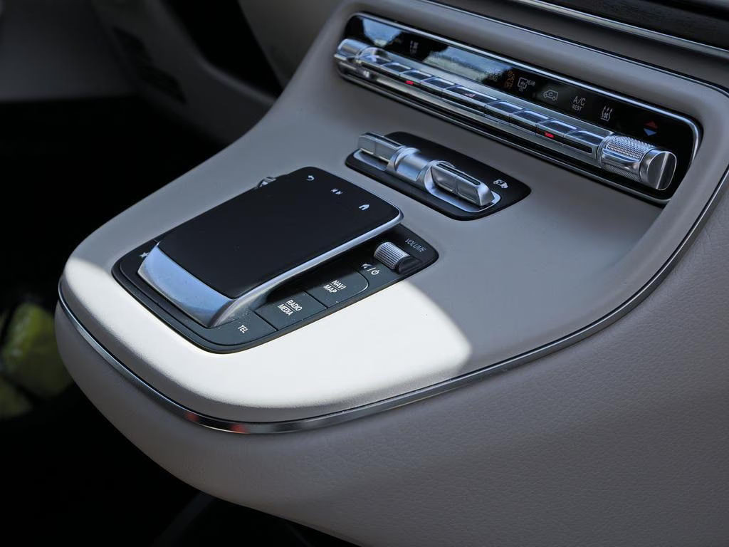 Mercedes-Benz Marco Polo