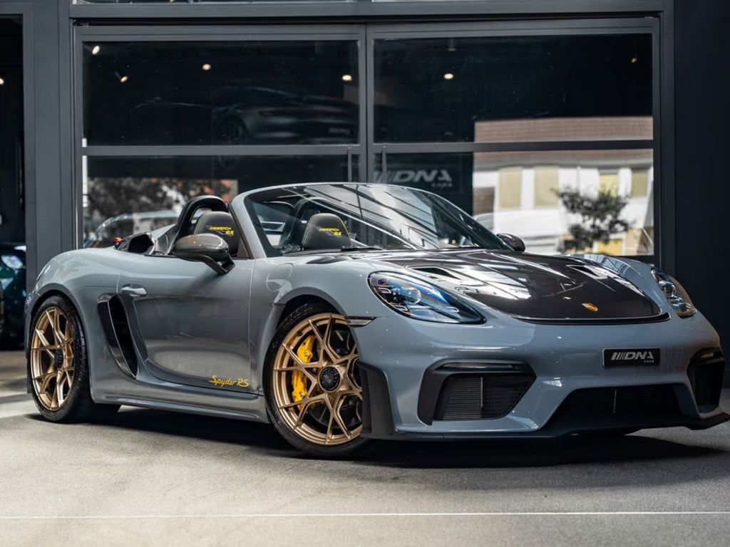 Porsche Boxster RS 718