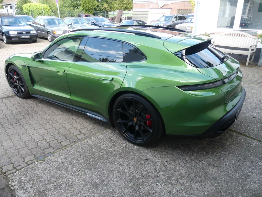 Porsche Taycan