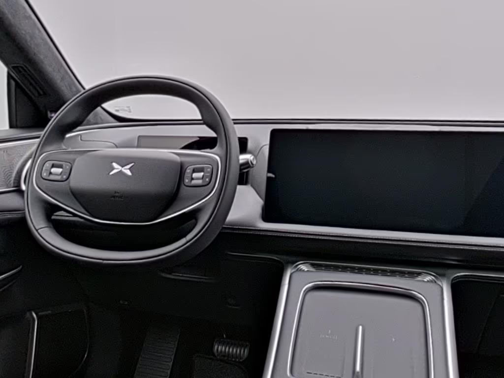 Xpeng G9