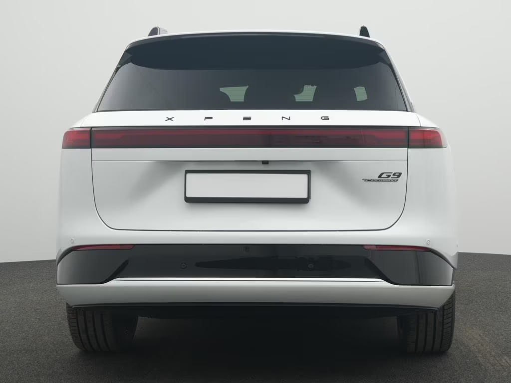Xpeng G9