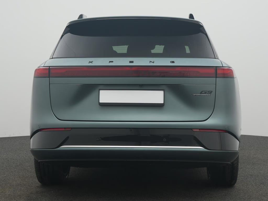 Xpeng G9