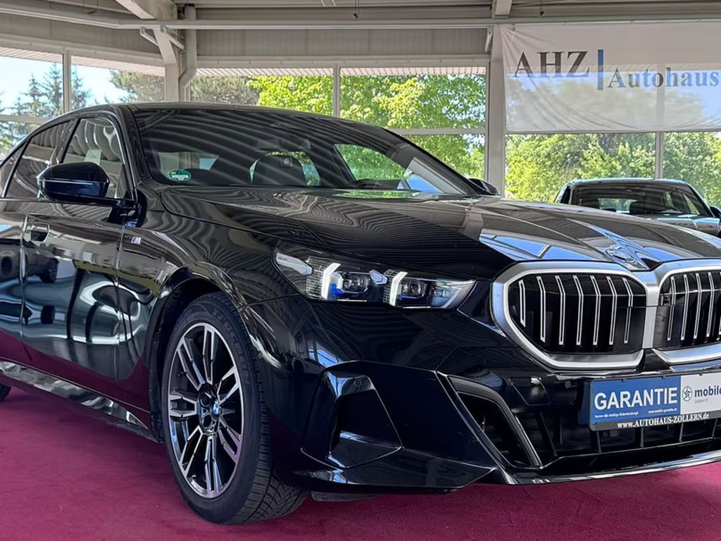 BMW 5 Serie 520 M-Sport Sedan 520d