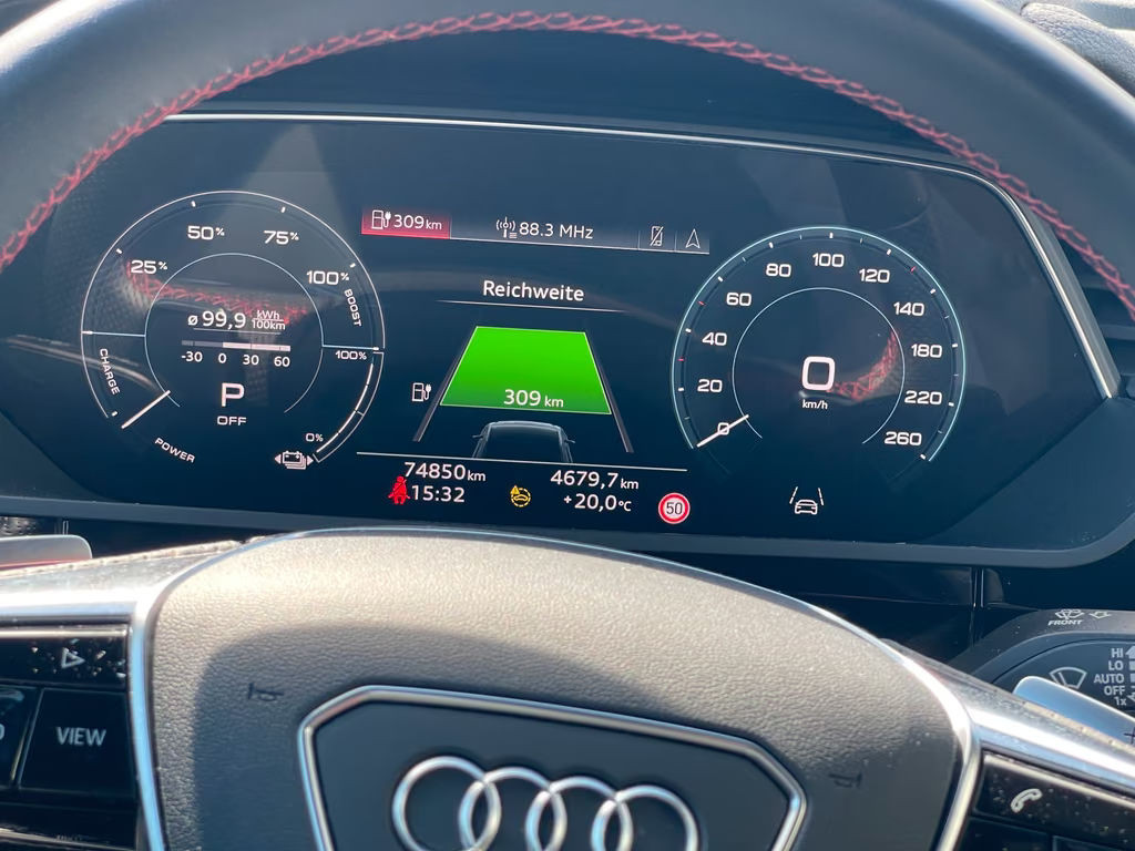 Audi Q8 e-tron