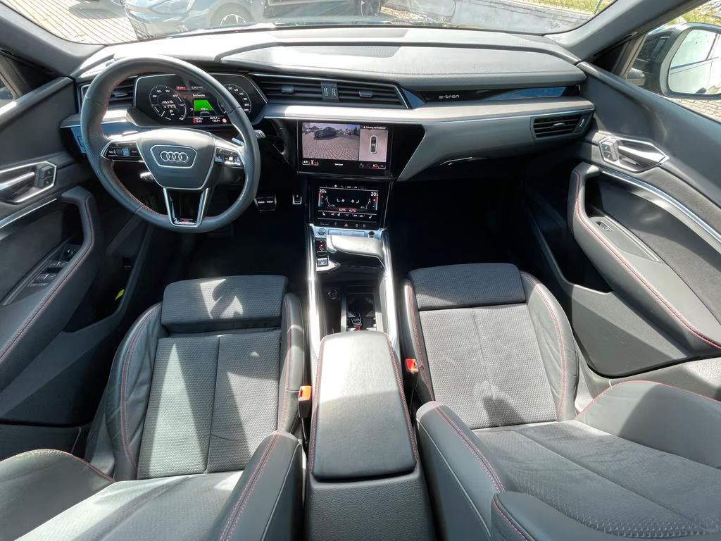 Audi Q8 e-tron