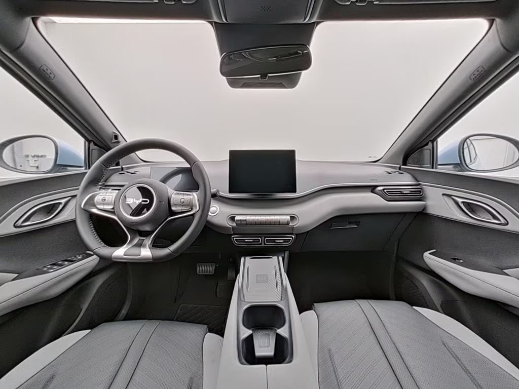 BYD Dolphin