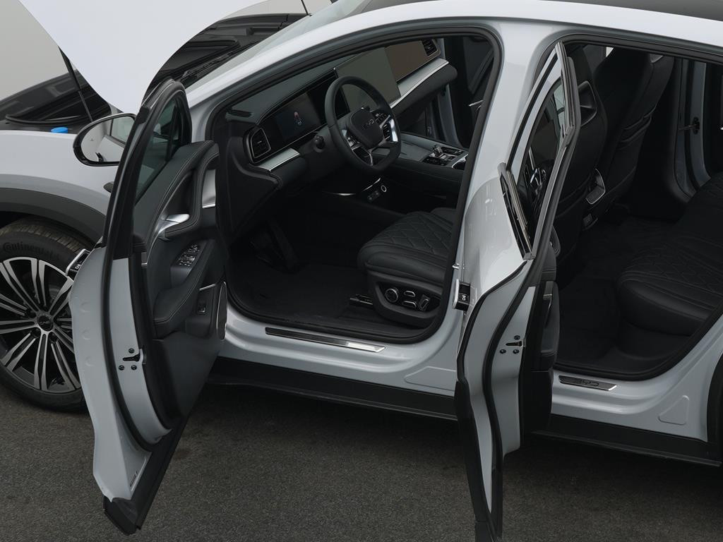 BYD Sealion 7