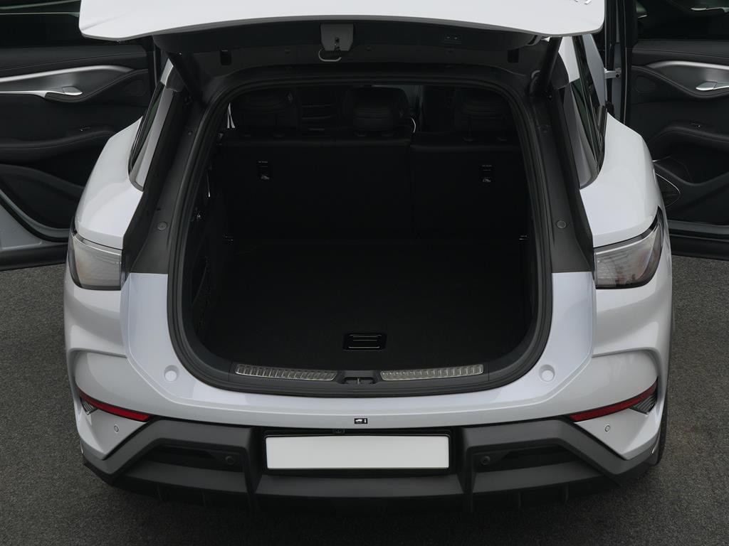 BYD Sealion 7