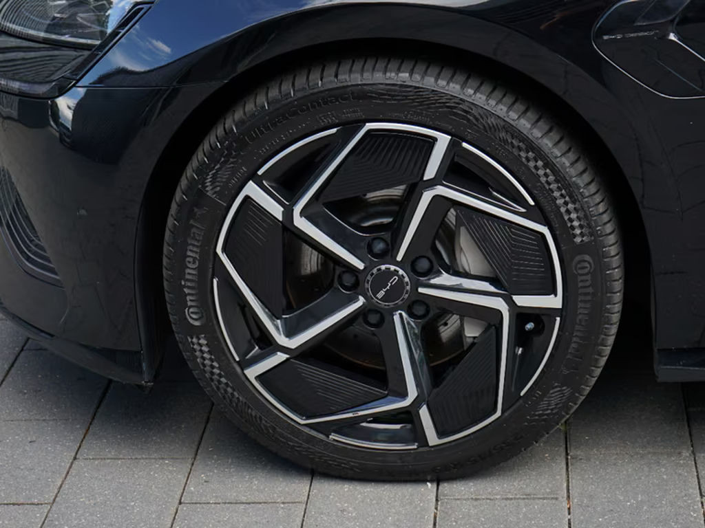 BYD Seal