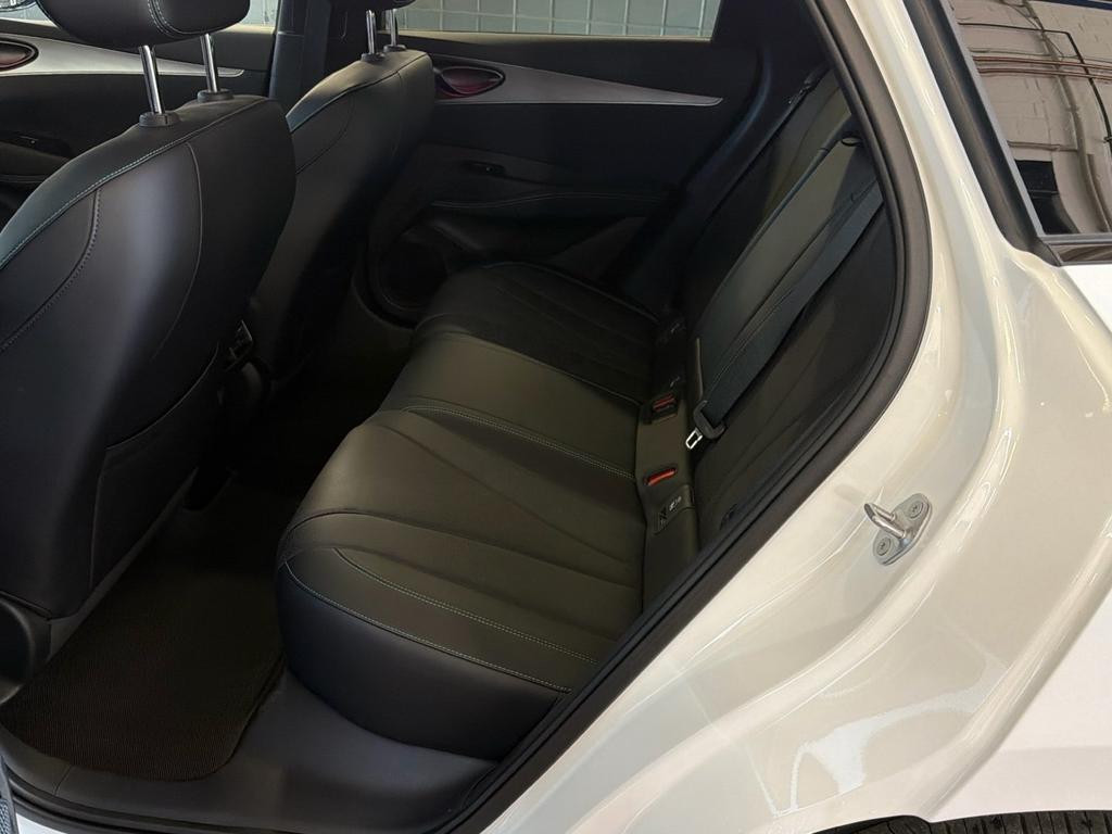 BYD Seal 6